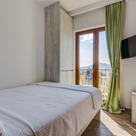 Mima Apartments Свети Стефан Екстериор снимка