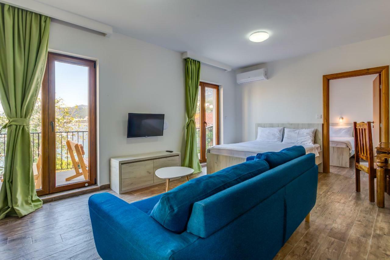 Mima Apartments Свети Стефан Екстериор снимка